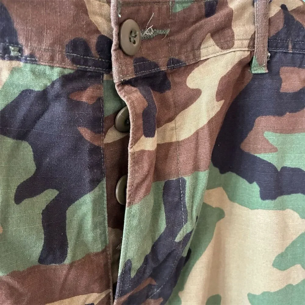 Vintage 90s Men's Camo Military Jacket and Pants Size S Button-Up Short Length
